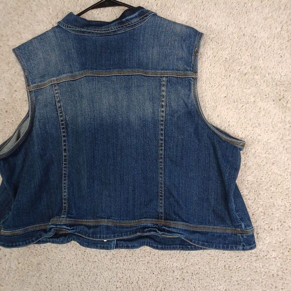 Lane Bryant Cropped Button-Down Denim Vest Women's Plus Size 26 Stretch Pockets - Picture 11 of 13